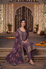 Dusty Silk Kurta with Banarasi Border