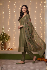 Sophisticated Suit with Floral Dupatta
