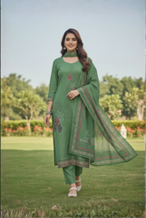 The Olive Garden Printed Ensemble