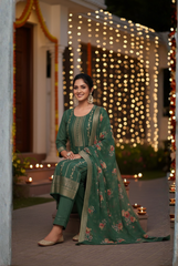 Emerald Elegance Kurta Set with Floral Dupatta